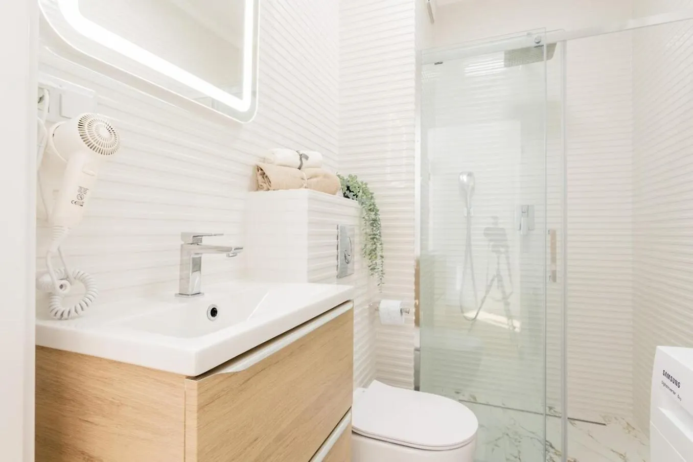 Wiktoryn 21 Citysphere Premium Suite 2 Warsaw Apartment